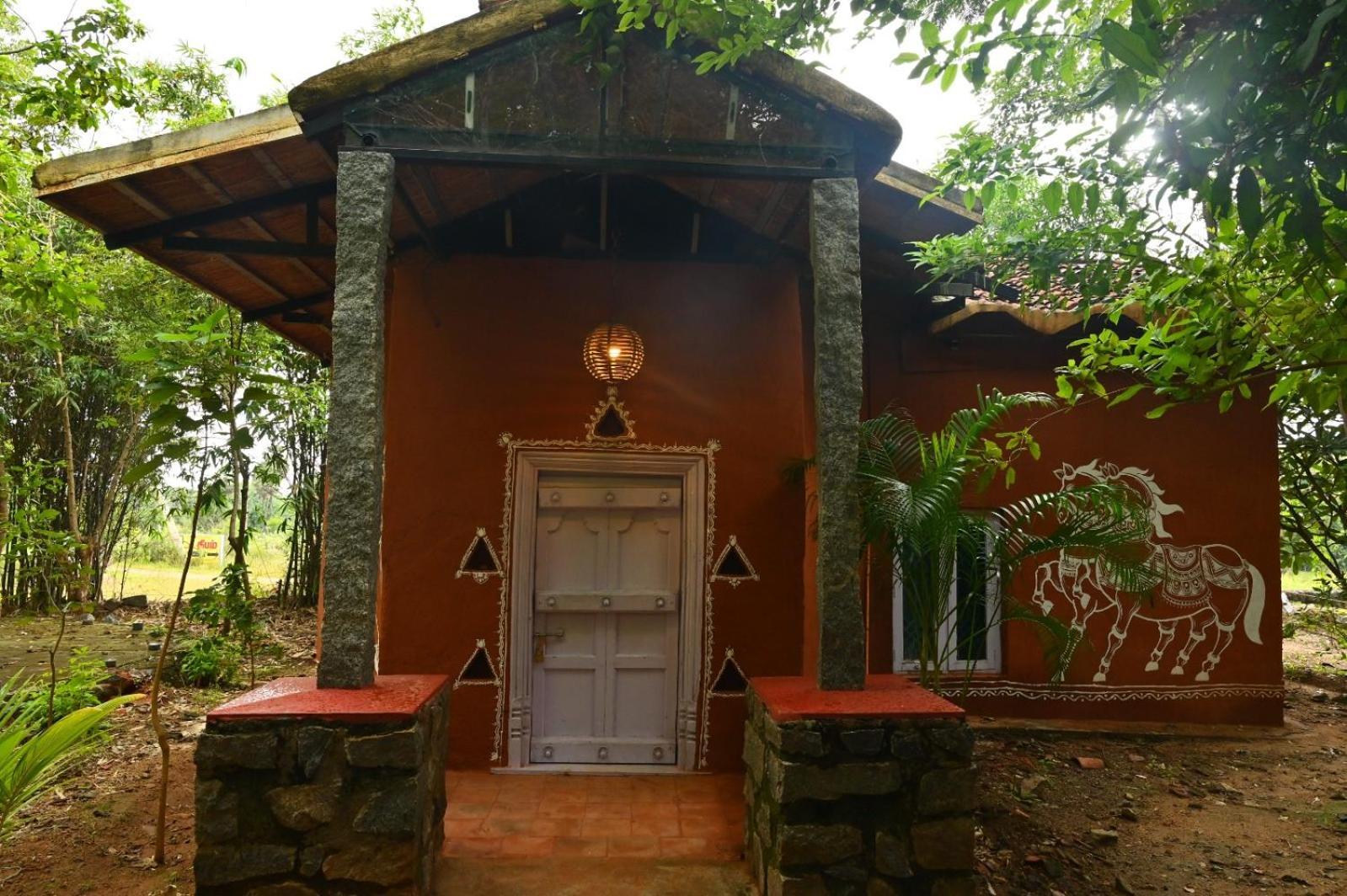 Pathayam Inn Тируваннамалай Экстерьер фото